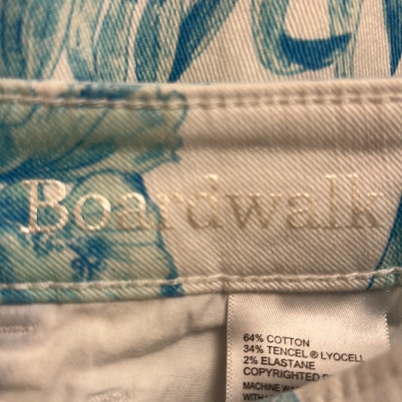 Tommy Bahama ladies capris - Picture 5 of 6